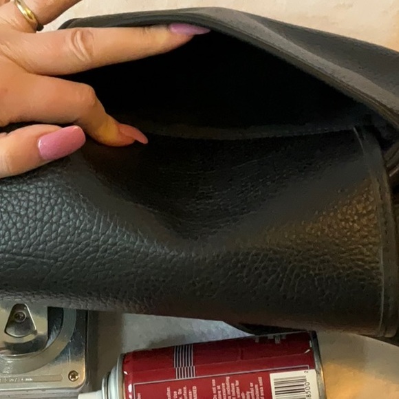 GUESS SATCHEL ALL LEATHER BAG - Picture 6 of 9